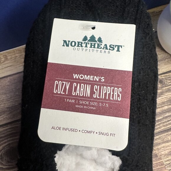 NWT Northeast Outfitters Women's Cozy Cabin Slippers Size S/M (Diamond Black) - Picture 2 of 9